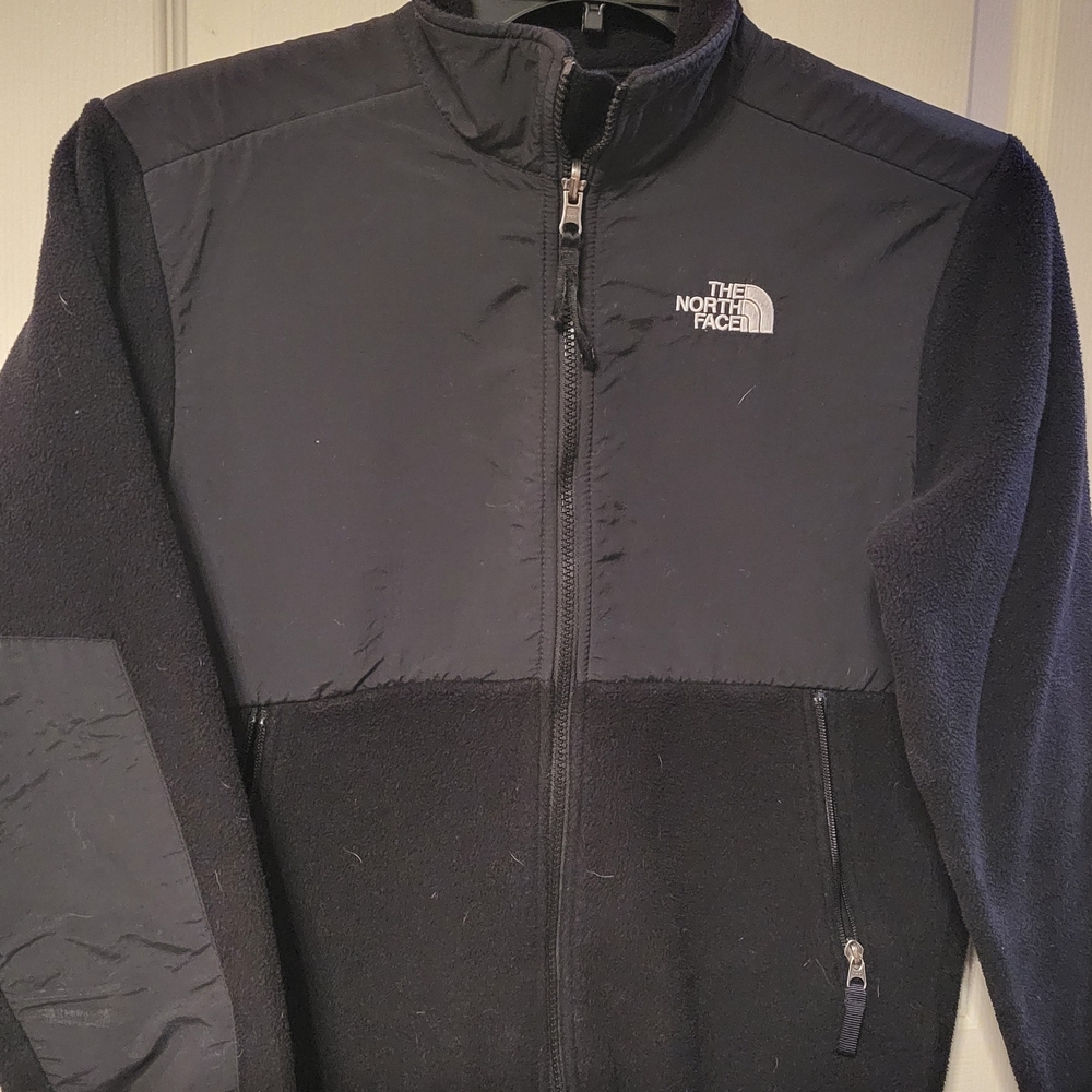 The North Face Black Fleece Full-Zip Jacket(Boys sz.L)